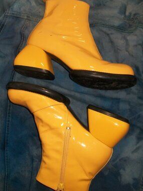 John Fluevog Yellow Patent "F-Trip Etta" Broad Heel Boots 8M